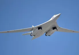 Rossiya Finlandiya va Norvegiya yaqinida 16 ta bombardimonchi samolyotini joylashtirdi фото