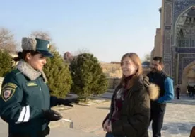 Samarqandda "Turizm inspektorlari" o‘z ishini boshladi фото