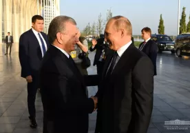 Шавкат Мирзиёев Санкт-Петербургга боради фото