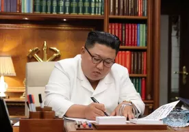 Kim Chen In Putinga xat yo‘llab, unga “imperialistlar gegemonligi” ustidan g‘alaba tiladi фото