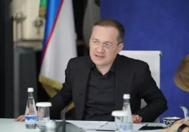 Комил Алламжонов: "Матбуотга қарши курашиш эмас, у билан ишлаш керак" фото