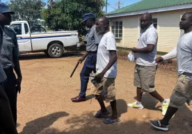 Zimbabveda o‘zini “payg‘ambar” deb atagan erkak ushlandi фото