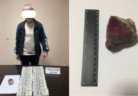 Тошкентда қимматбаҳо тошни 220 000 АҚШ долларига сотаётганлар ушланди фото