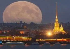 Бугун ярим тунда юз берадиган Супероймома ҳодисаси кучли зилзила ва сув тошқинларини чақириши мумкин экан фото