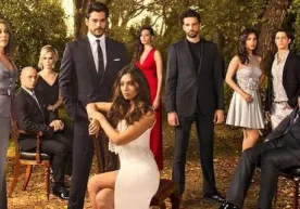 «Севги изтироби» сериали актёрлари янги сериалда биргаликда суратга тушади фото