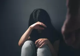Asrab olgan 13 yoshli qizini zo‘rlagan erkakka jinoyat ishi qo‘zg‘atildi фото