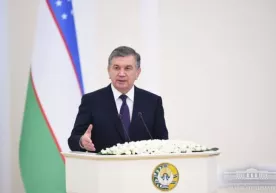 Shavkat Mirziyoyev o‘qituvchilarning nufuzini oshirishni asosiy vazifa qilib qo‘ydi фото