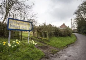 Britaniyada butunboshli qishloq sotib olindi фото