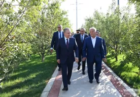 «Жамиятдаги ўзгаришларда маҳалла ташаббускор, халққа елкадош бўлиши керак» — Шавкат Мирзиёев фото