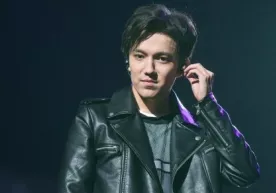 Dimash Kudaybergen «Osiyoning eng chiroyli yuzi» tanlovida qatnashmoqda фото