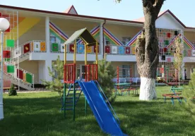 Намангандаги боғчада тилини чайнаб юборган бола вафот этди фото