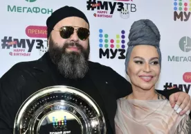 Макс Фадеев Наргиз Зокировага таҳдид қилди фото