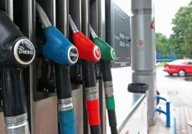Avtomobil benzini sotib olish uchun kimlarga kompensatsiya beriladi? фото