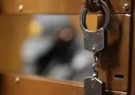 Фарғонада танишини қарийб 2 млрд сўмга чув туширган 70 ёшли ўта хавфли рецидивист 6 йилга қамалди фото