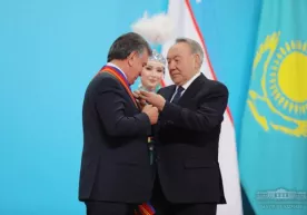 Shavkat Mirziyoyev birinchi darajali «Do‘stlik» ordeni bilan taqdirlandi фото