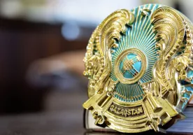 Тўқаев Қозоғистон гербини ўзгартиришни таклиф қилди фото