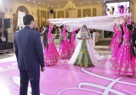 Тўйда тилак билдираётиб, жон берган онанинг қизлари ва қудалари ўртасидаги ҳуқуқбузарлик иши судда кўрилди фото