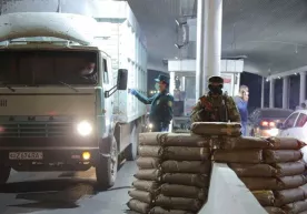 Рухсатнома стикери бўлмаган автомашиналар ҳайдовчиларига қандай жазо қўлланилади? фото