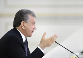 «Улар бошқа бирор жойда ишламасин» - Президент видеоселекторда ишдан олинган амалдорларни хиёнатчи деб атади фото