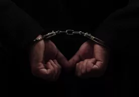 Яна бир бошлиқ пора бериш чоғида ушланди фото