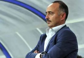Samvel Babayan keyingi o‘yinlarda "Navbahor" klubi bosh murabbiyi vazifasini bajaradi фото