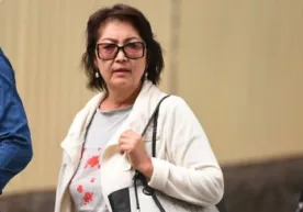 Almazbek Atambayev rafiqasi va o‘g‘illari bilan uchrashdi фото