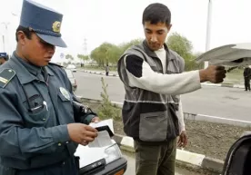 Йўл-патрул ходими қандай ҳолатларда машинангизни тўхтатиши мумкин? фото