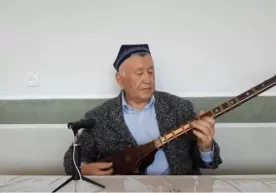 O‘zbekiston Xalq hofizi Maxmudjon Tojiboyev ijrosida "Samarqand Ushshog‘i kuyi"ni tinglang фото
