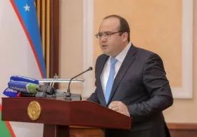 АОКА раҳбари журналистлар, ОАВ ходимлари ва блогерларни табриклади фото