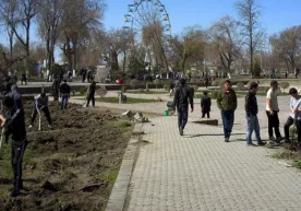 Diana Yenikeyevaning otasi qizining o‘limi atrofidagi shov-shuvlarga munosabat bildirdi фото