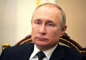 Путин Қирғизистон ва Тожикистон ўртасидаги низоли вазиятни ҳал қилишда воситачилик қилишга тайёр фото