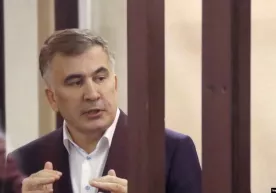Saakashvili Gruziya hukumatidan oʻzini Kievga yuborishlarini soʻradi фото