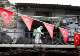 Turkiya iyundan xorijlik turistlarni qabul qilishni rejalashtirmoqda фото