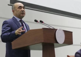 Zoyir Mirzayev Sharof Rashidov tumaniga hokim bo‘ldi фото