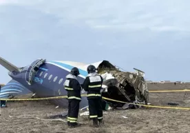 Azerbaijan Airlines samolyoti Rossiyaning «Pantsir-S» tizimi bilan urib tushirilgan(mi?) фото