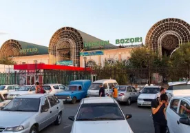 «Қўйлиқ» бозорида инсонни юзидан таниб олувчи камералар ўрнатилди фото