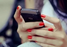 Internetdan ko‘p foydalanayotganlar o‘qishi shart: Afina, uning do‘stlari va smartfonlar haqida фото