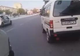IIBB “Toshshahartransxizmat” xodimasiga qoʻl koʻtargan “Damas” haydovchisini jazolamoqchi (video) фото
