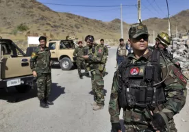 46 nafar afg‘on harbiysi Pokistondan boshpana so‘radi фото