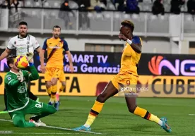 "Roma" 99-daqiqada urilgan gol evaziga "Spetsiya"ni magʻlub etdi фото
