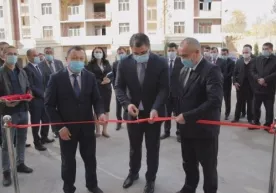 Уй-жойга муҳтож Адлия вазирлиги ходимлари ўз уйларига эга бўлдилар фото