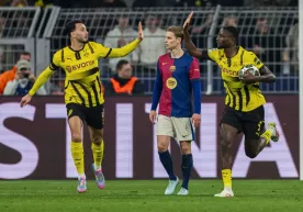 "Borussia" D - "Barcelona" 3:1: Girassi'nin üç golü yarı finale yetmedi (video) фото
