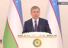 Shavkat Mirziyoyev: "Futbolimizga xorijdan murabbiy olib kelamiz..." фото
