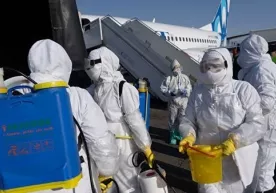 Қозоғистон коронавирус тарқалган мамлакатлардан келадиганларни депортация қилишини билдирди фото