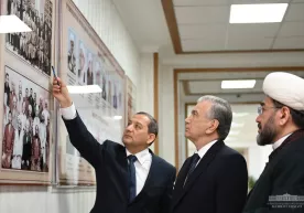 Shavkat Mirziyoyev Mir Arab oliy madrasasini borib ko‘rdi фото