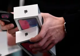 AQSHda yangi iPhone sotuvga chiqishidan besh kun avval navbat paydo boʻldi фото