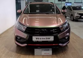 Россияда энг қиммат турувчи Lada Vesta универсали фото