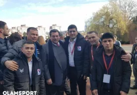 Шаҳобиддин Зоировнинг проф боксдаги дебют жанги қачон ўтказилиши маълум бўлди фото