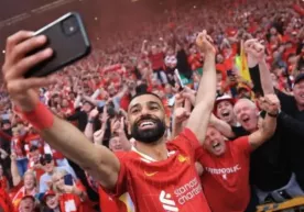 İngiltere'nin şampiyonu "Liverpool": "Kırmızılılar" 20 yıllık rekoru tekrarladı! фото