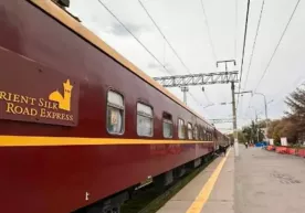 Ўзбекистонда биринчи люкс сайёҳлик поездлари қатнови йўлга қўйилди фото